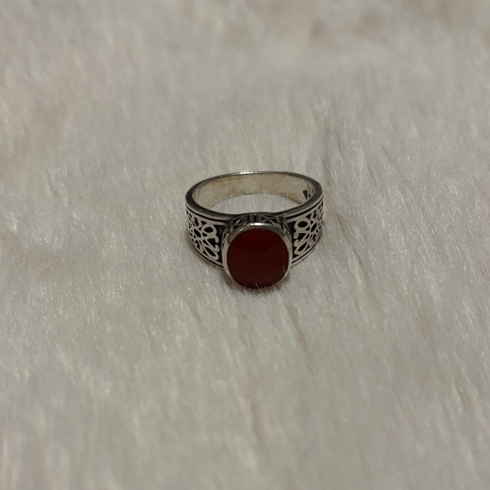 Silpada Sterling Silver Red Onyx Filigree Band Ring